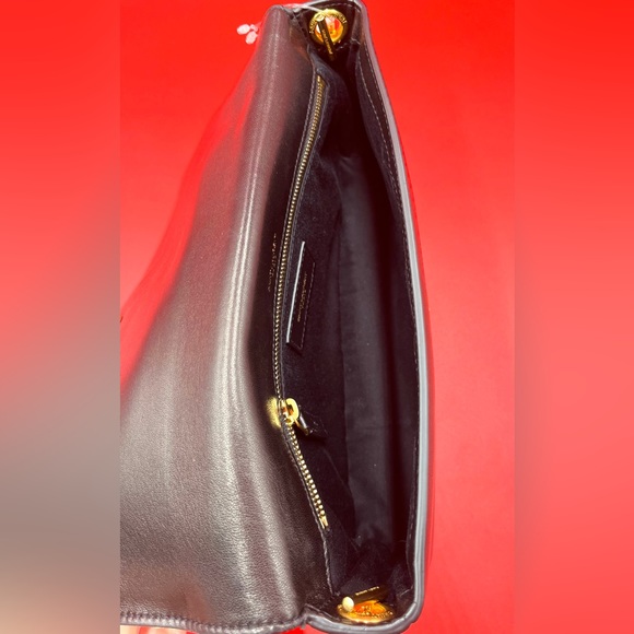 Yves Saint Laurent Kate 99 Chevron Leather Shoulder Bag SAINT LAURENT Kate 99 leather crossbody bag